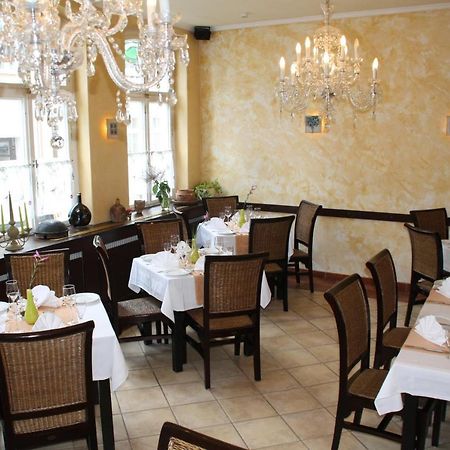 Restaurant & Hotel Olive Greifswald Exterior photo
